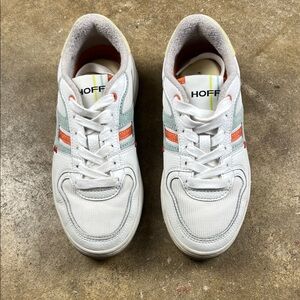 Hoff Opera Sneakers
Size: 6